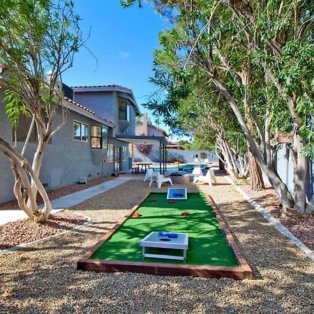 Villa Bright, Modern 4Br With Beautiful Backyard & Pool! à Las Vegas Extérieur photo