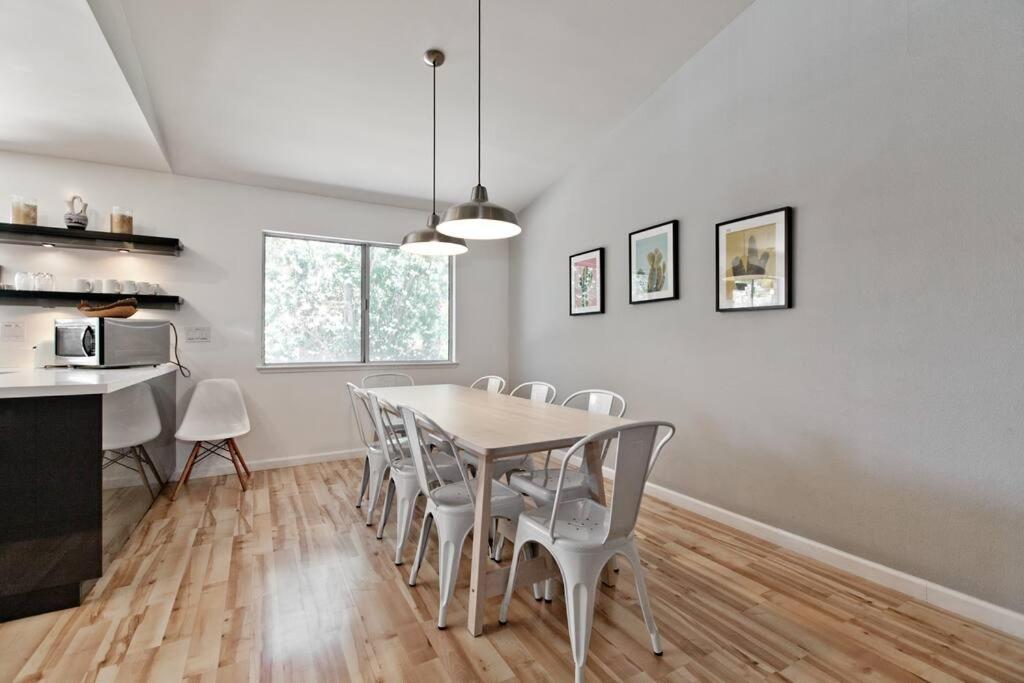 Villa Bright, Modern 4Br With Beautiful Backyard & Pool! à Las Vegas Extérieur photo