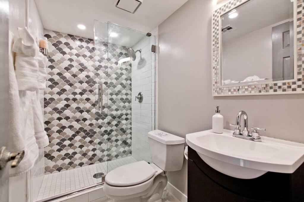 Villa Bright, Modern 4Br With Beautiful Backyard & Pool! à Las Vegas Extérieur photo